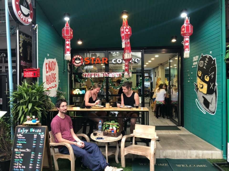 치앙마이 인조이 하우스 호스텔 외부 사진