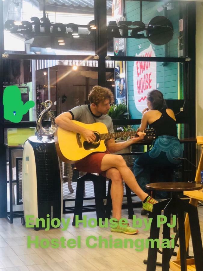 치앙마이 인조이 하우스 호스텔 외부 사진
